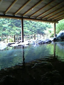 西山温泉 慶雲館