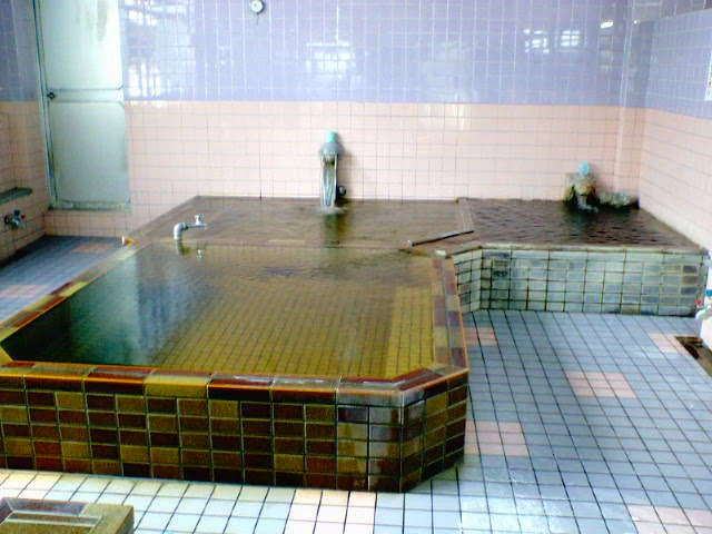 新遊亀温泉