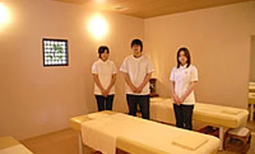 リラクゼーション・岩盤浴1