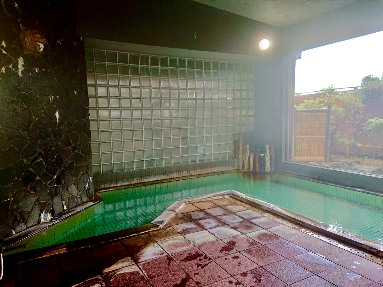 高瀬温泉　花みちる宿　ニュー萬力