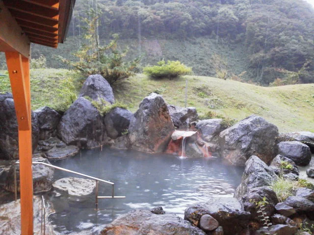 ホテル國富 翠泉閣（くにとみ すいせんかく）