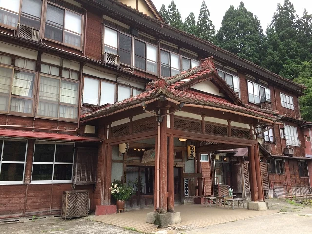 松之山温泉 凌雲閣