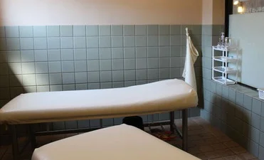 リラクゼーション・岩盤浴1