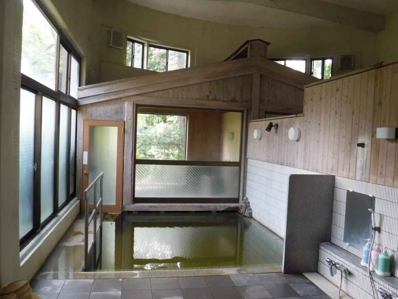 越後田中温泉 しなの荘