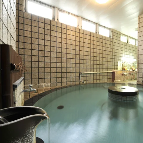 Yahiko Onsen Nadaiya - Niigata