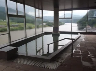 ぬくもりの宿 翠玉の湯 佐取館