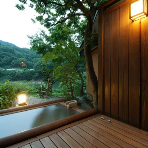 鷹ノ巣温泉　四季の郷　喜久屋 - 新潟県