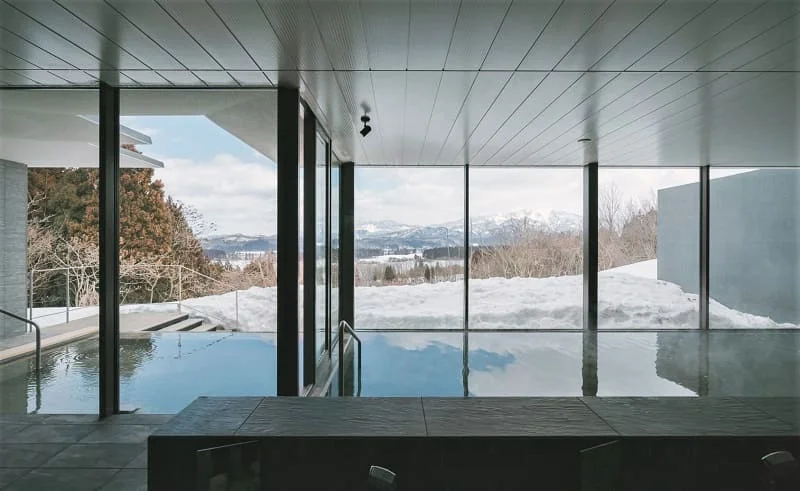 FIELD SUITE SPA HEADQUATERS