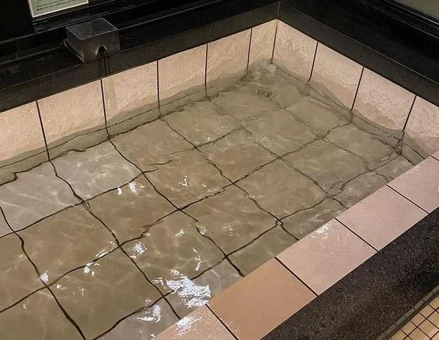 凧温泉