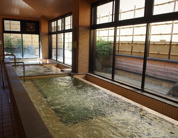 光明石温泉呉羽の湯
