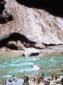 鐘釣温泉