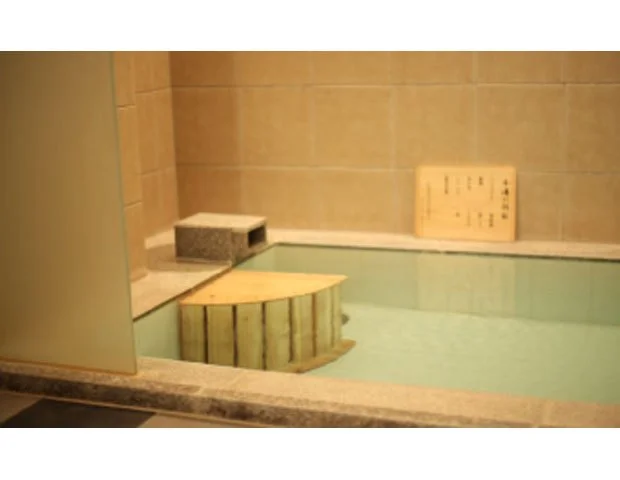 FURANO NATULUX HOTEL (富良野ナチュラクスホテル)