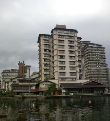 和倉温泉 加賀屋(休業中)