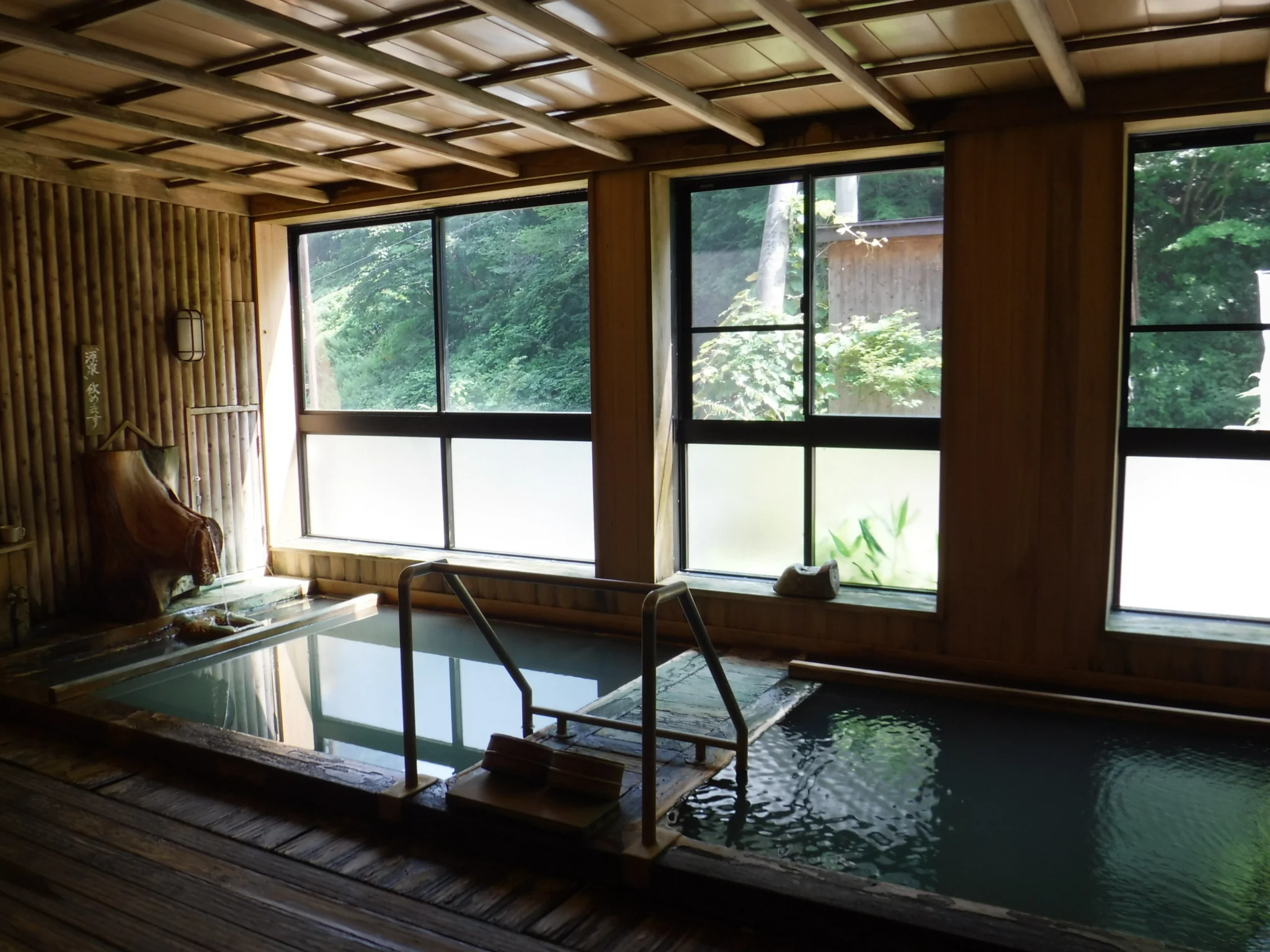 にしやま旅館