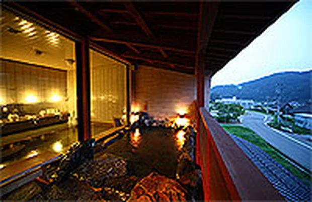 湯涌温泉 新右ヱ門 秀峰閣(閉館しました)