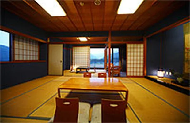 湯涌温泉 新右ヱ門 秀峰閣(閉館しました)