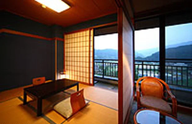 湯涌温泉 新右ヱ門 秀峰閣(閉館しました)