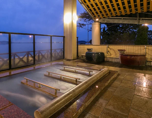 加賀観光ホテル(休業中)