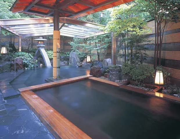 雄山閣