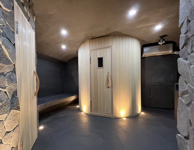 ROKU 金沢駅 private sauna