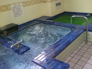 梅の湯(休館中)