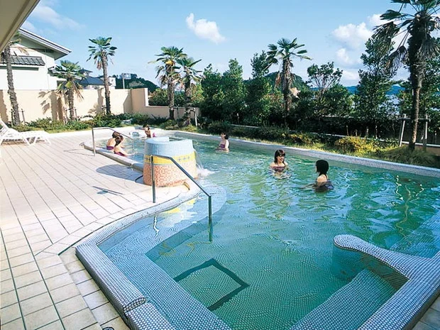 ひょっこり温泉 島の湯