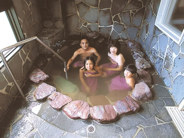 ひょっこり温泉 島の湯