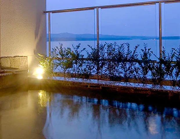 和倉温泉　虹と海（休業中）