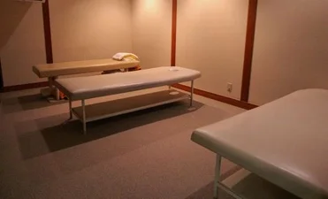 リラクゼーション・岩盤浴0