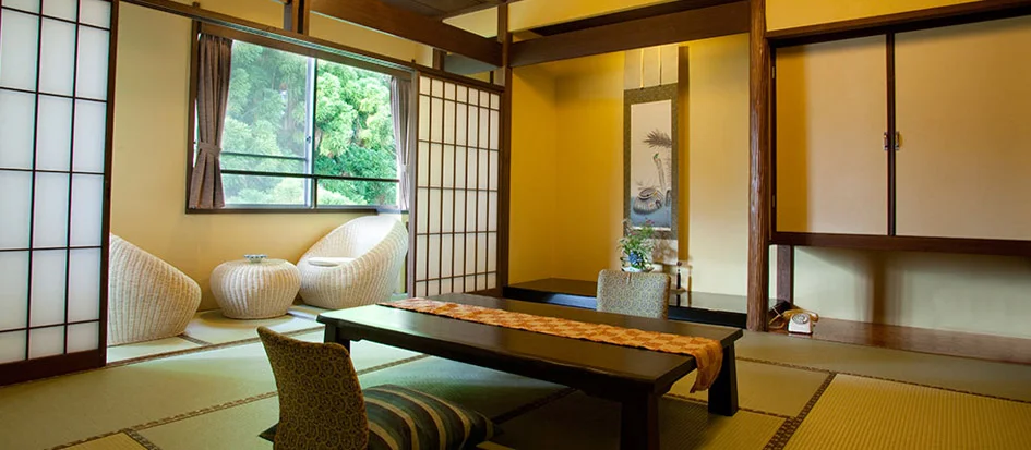 γγγγ‘γ€γ³η»ε4