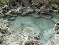 ホテル地の涯