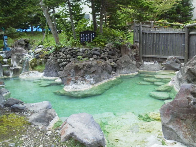 ホテル地の涯