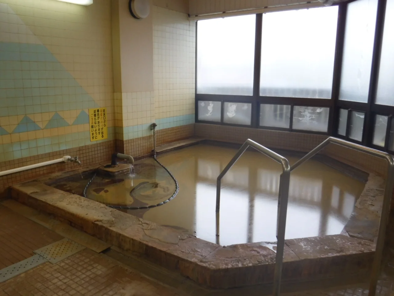 豊富温泉町営ふれあいセンター
