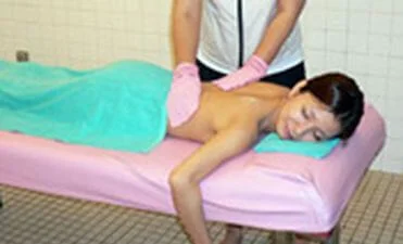 リラクゼーション・岩盤浴3