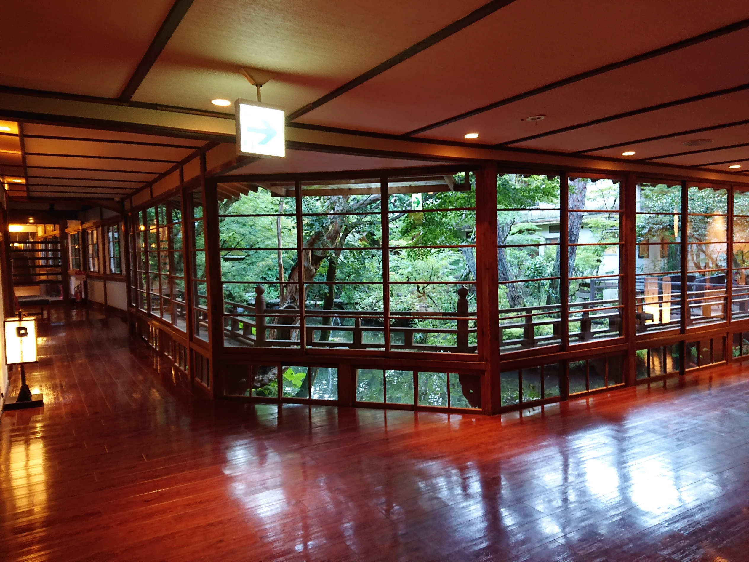 湯回廊菊屋（旧　菊屋旅館）