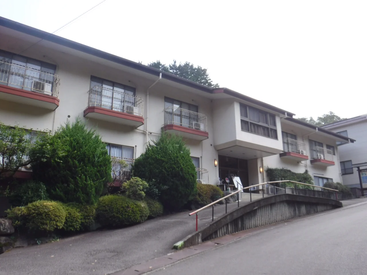 伊豆・ぬる湯の名湯 源泉駒の湯荘