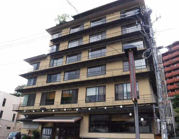 伊豆長岡温泉 小松家八の坊
