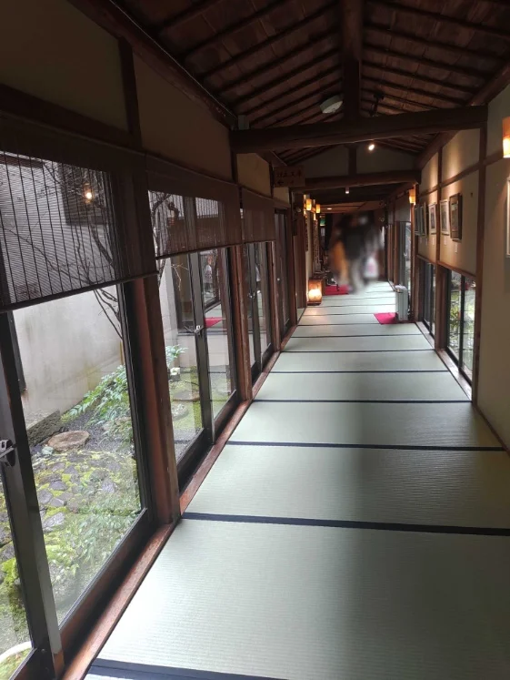 安田屋旅館