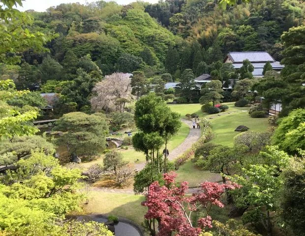 三養荘