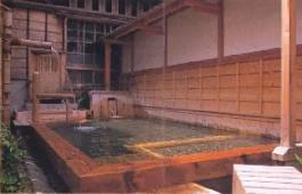千人風呂 金谷旅館