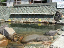 渚の足湯