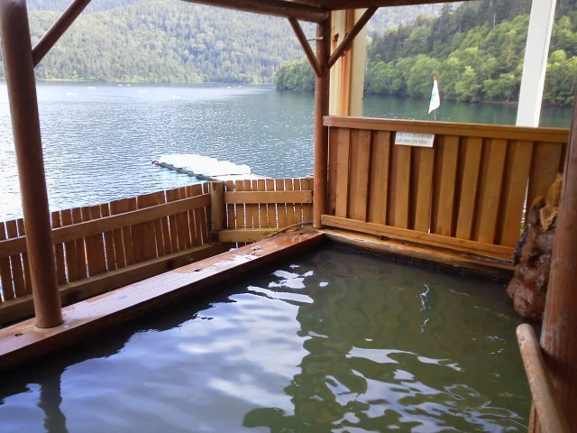 然別湖畔温泉ホテル風水