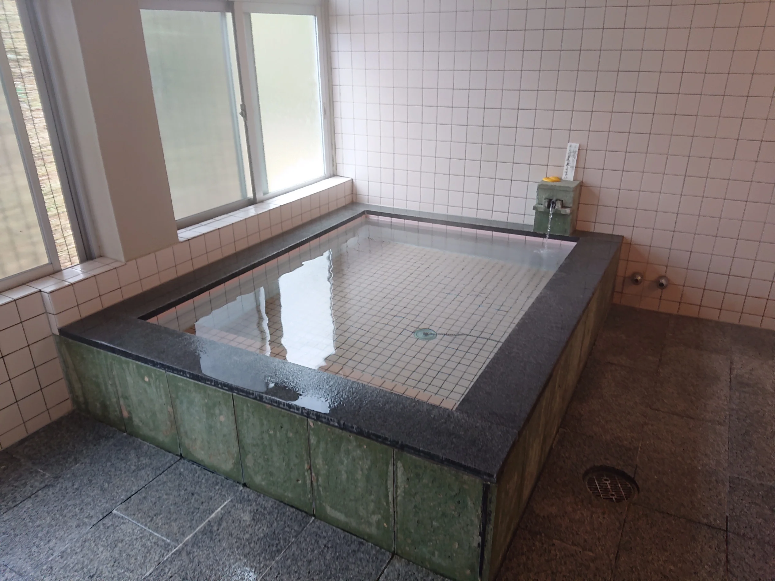 白岩温泉 白岩荘