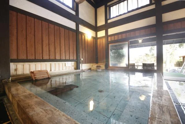 御殿場高原 時之栖 源泉 茶目湯殿