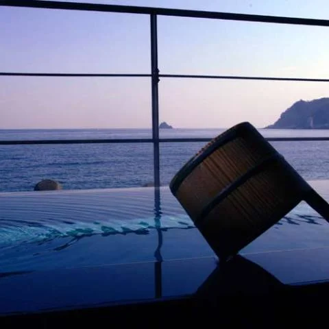 伊東温泉　ホテル伊東パウエル