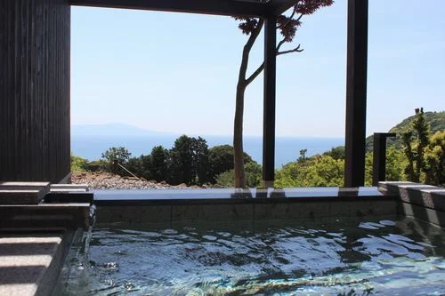 Izu Highlands Commemorative Day Lodge KURO - Shizuoka