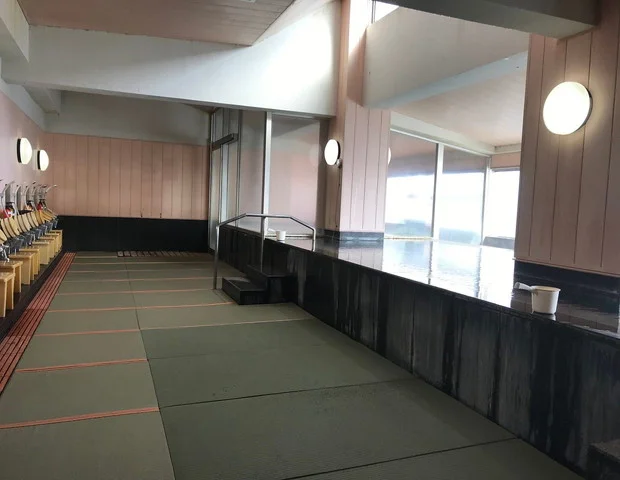 南熱川しおさい館(旧 伊豆南熱川温泉ホテル 開春楼)(閉館しました)