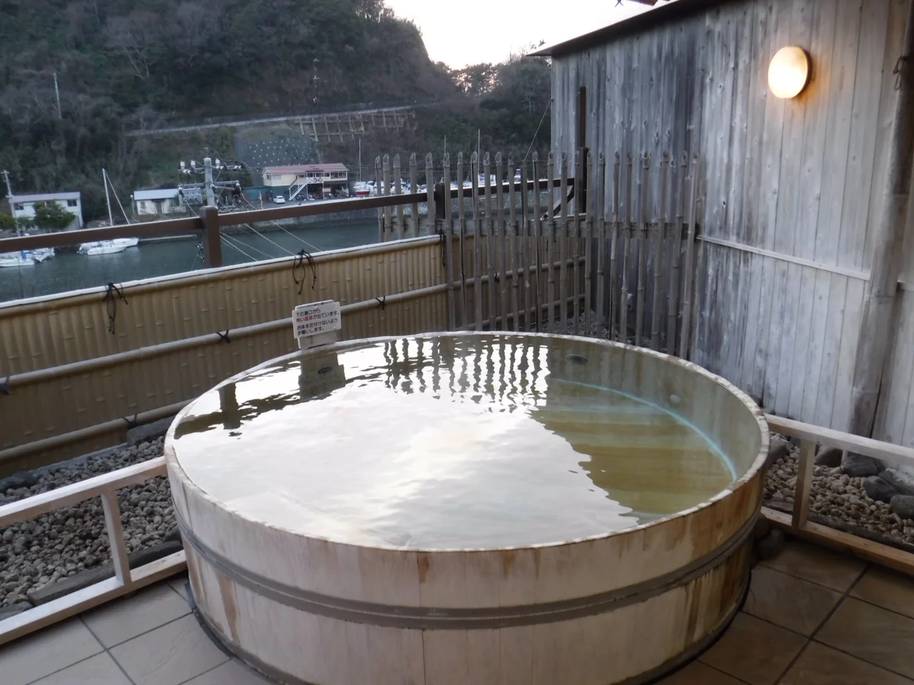 豊崎ホテル