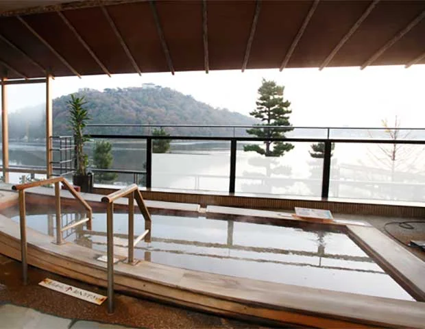 ホテル九重（閉館しました）