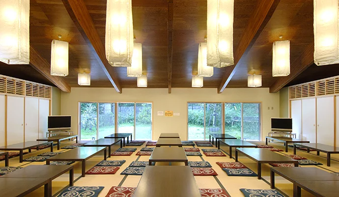 さがら子生れ温泉会館